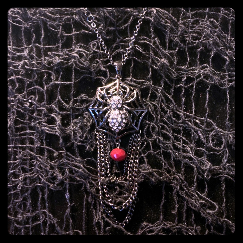 NWT Fabulous Hematite Spider w/ Web Necklace!